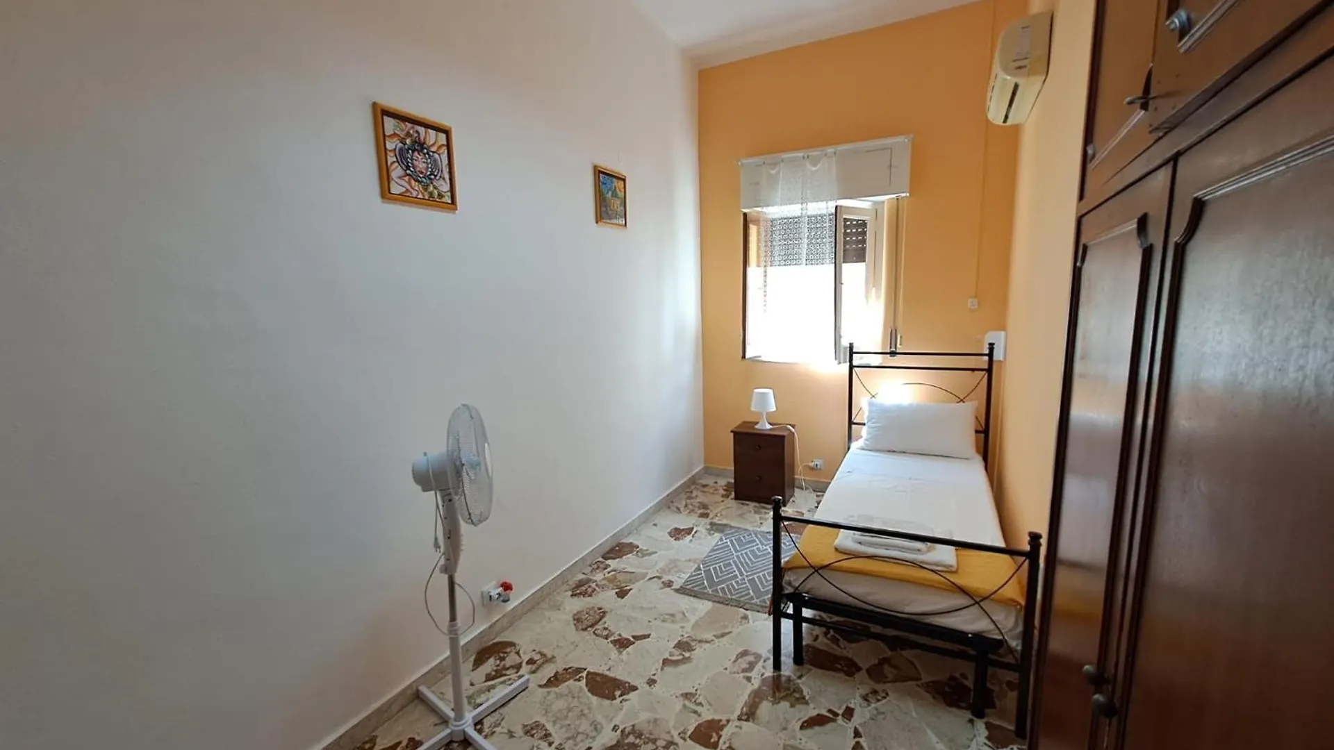 Πανσιόν B&B Domus Pina Κατάνια